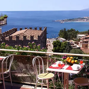 Mediterranee 4*, Taormina Italy